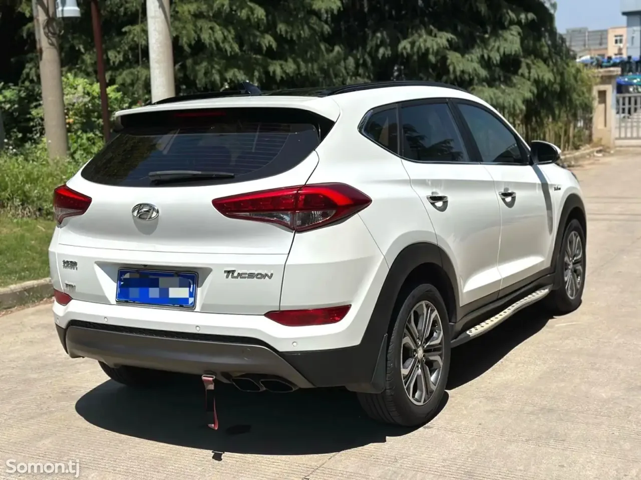 Hyundai Tucson 2015 · 1.6 AT