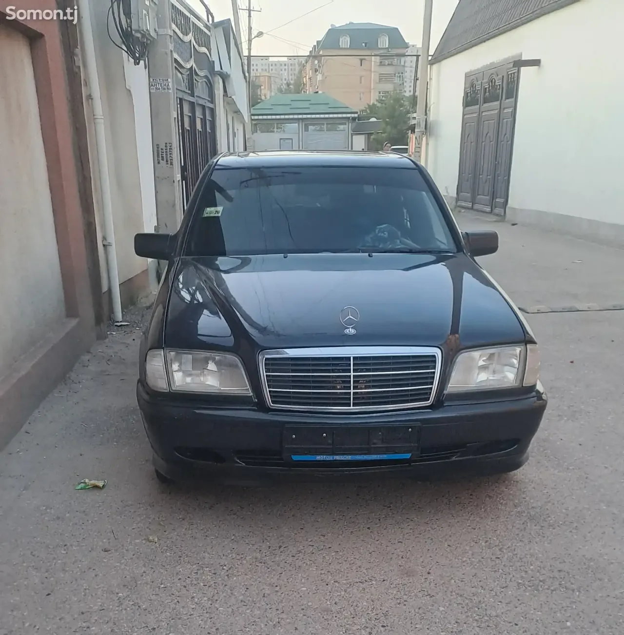 Mercedes-Benz C class 1996 · 2.0 MT