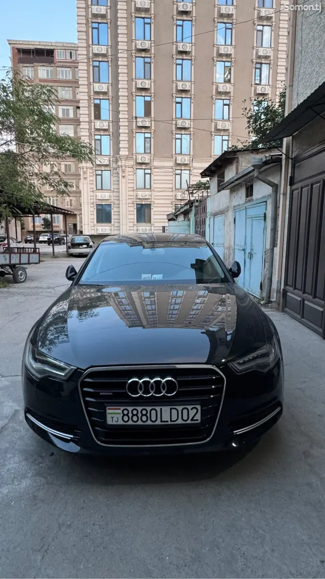 Audi A6 2012 · 3.0 AT