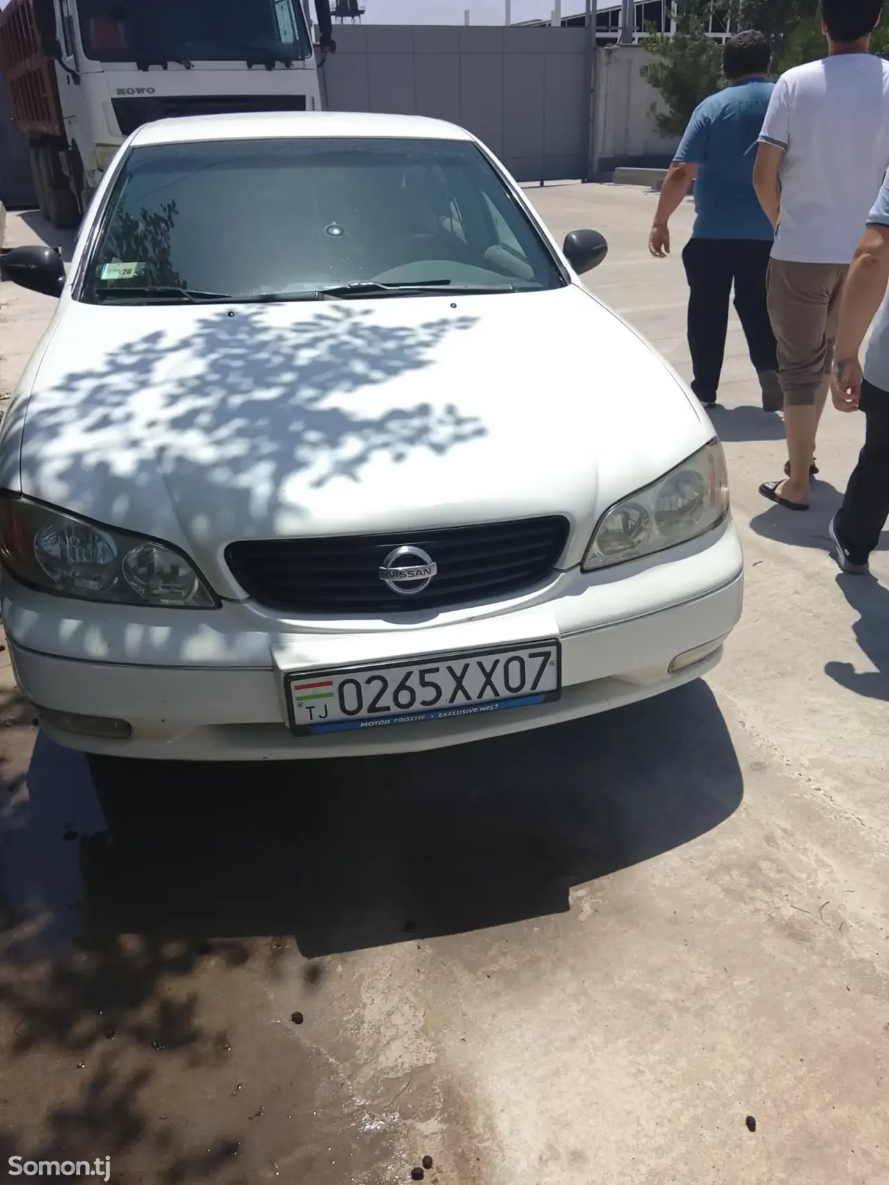 Nissan Maxima 2000 · 3.0 MT