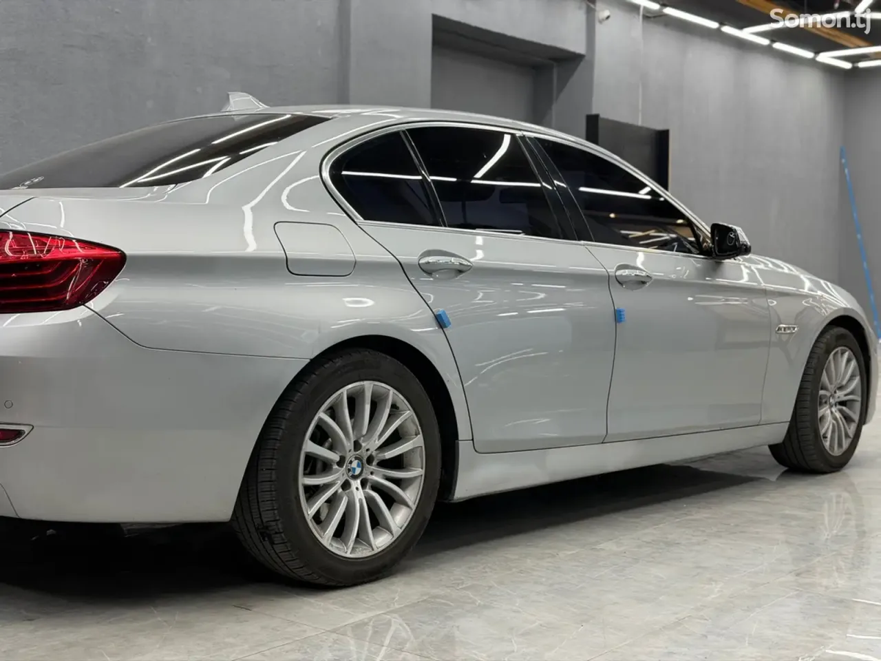 BMW 5 series 2014 · 2.0 AT