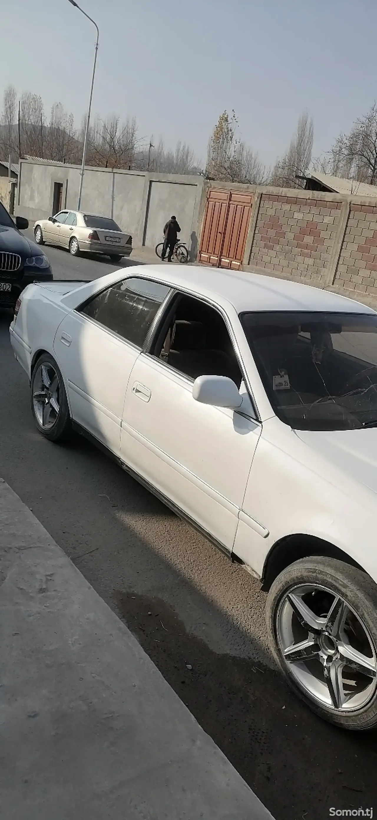 Toyota Mark II 1996 · 2.5 AT