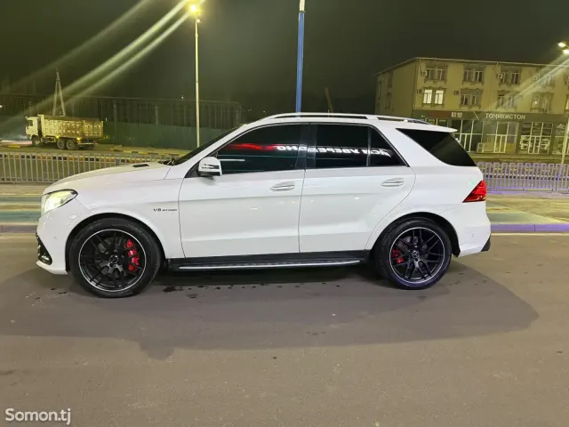 Mercedes-Benz GLE class 2017 · 5.5 AT