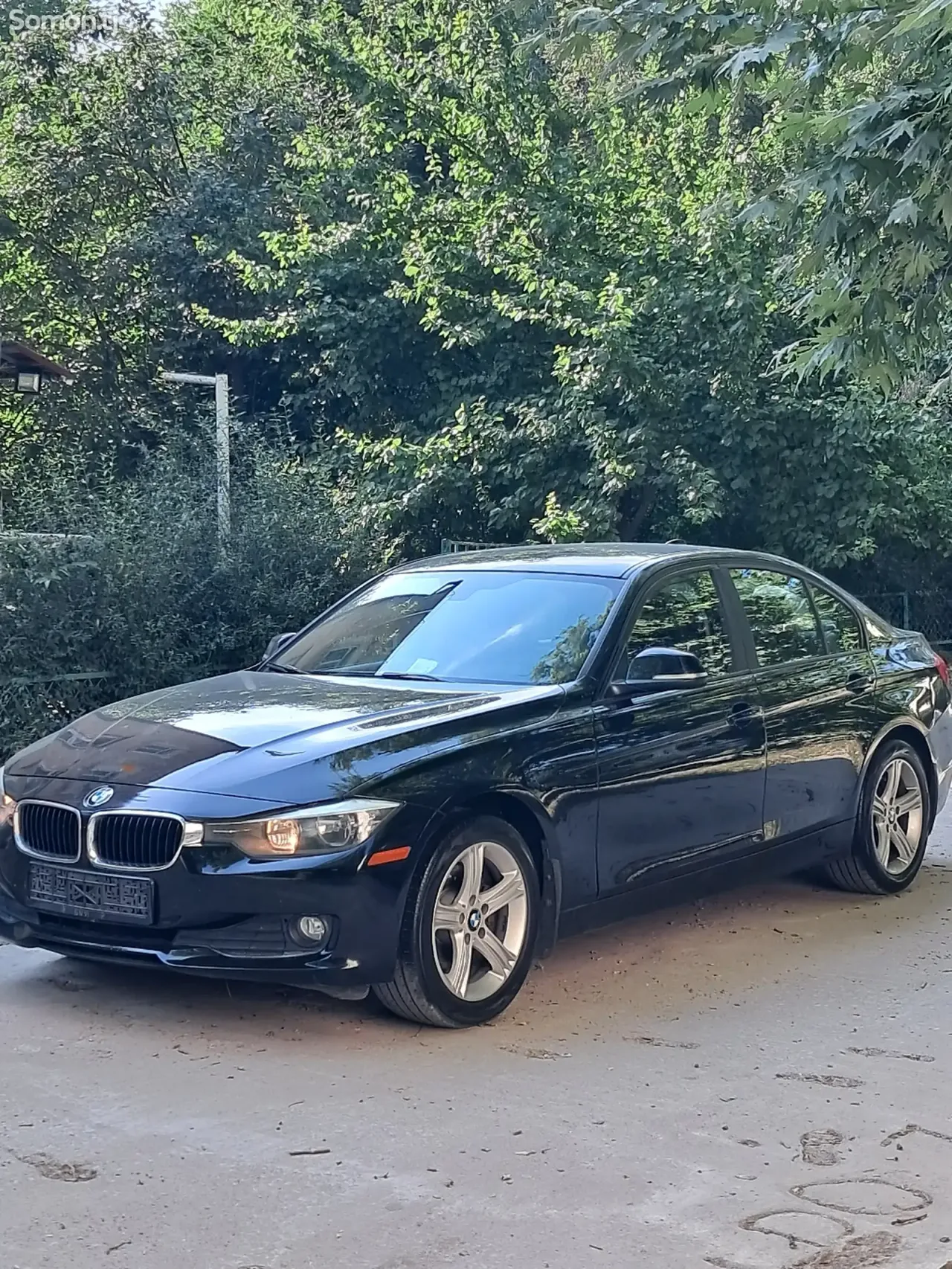 BMW 3 series 2015 · 2.0 AT