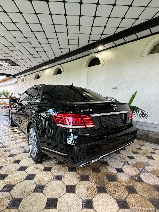 Mercedes-Benz E class 2014 · 3.0 AT