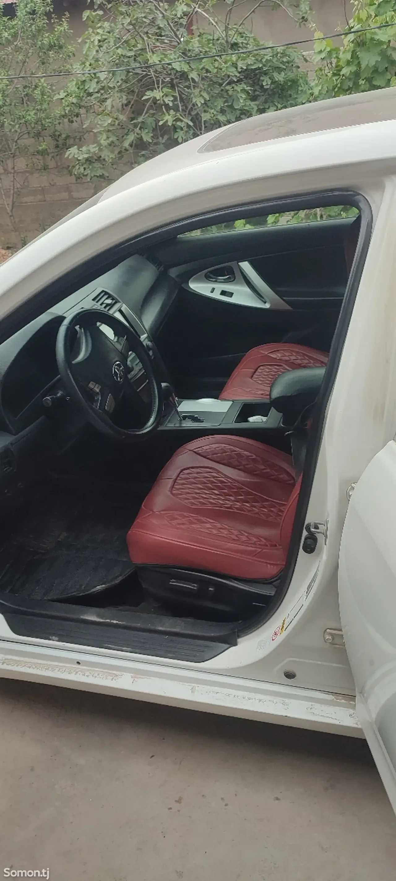 Toyota Camry 2007 · 2.4 AT