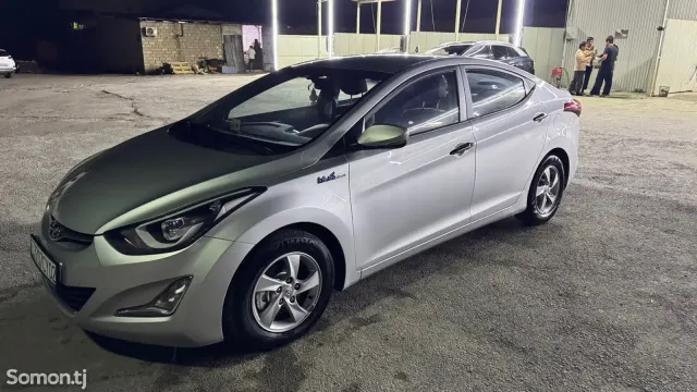Hyundai Avante 2014 · 1.6 AT