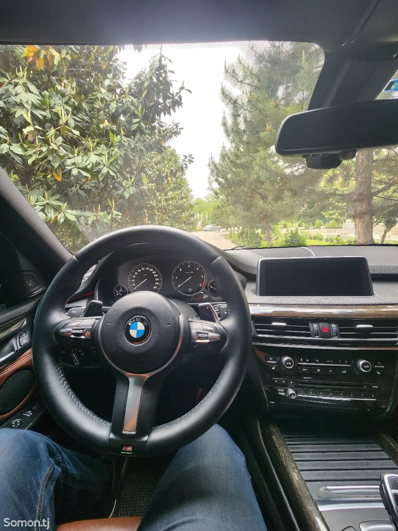 BMW X5 2015 · 3.5 AT