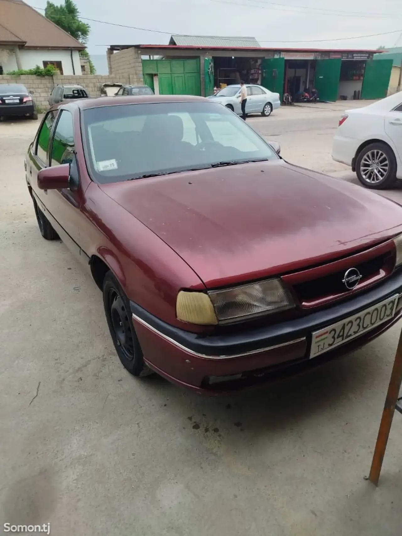 Opel Vectra A 1995 · 1.6 MT