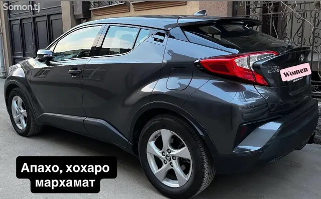 Toyota C-HR 2017 · 1.2 AT