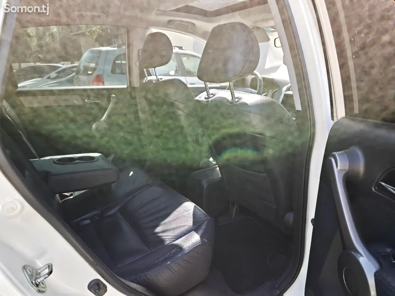 Honda CR-V 2009 · 2.4 AT