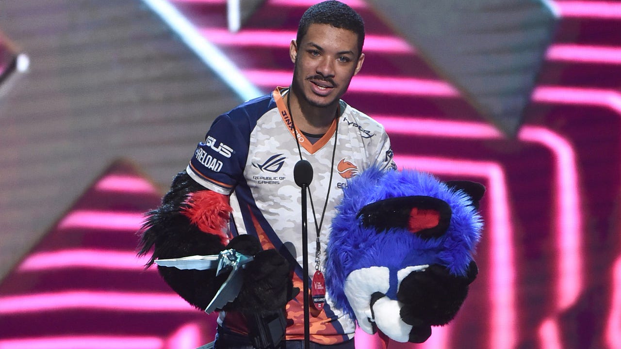 SonicFox расторг контракт с мероприятием из-за постера, созданного ИИ