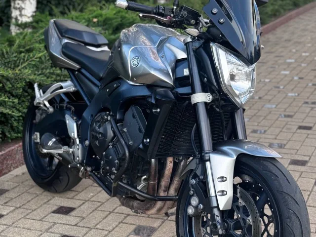 Фото: Продаю Yamaha FZ 1000-155 л.с