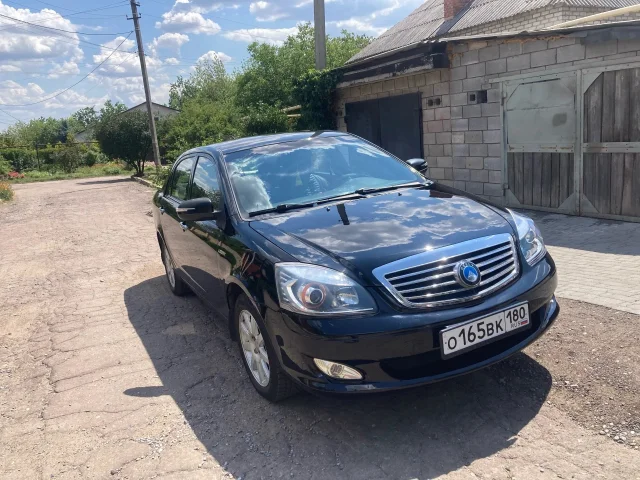 Фото: Geely SL 2011г