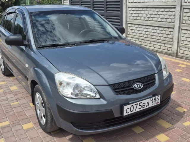 Фото: Продам Kia Rio 2007год  Мелитопольская машина! Гнилья и рыжиков нет!состояние идеал для своих лет! 1.4 газ-бензин,газ оф