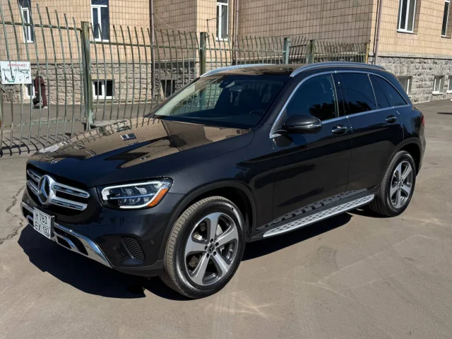 Фото: Продам Mercedes-Benz GLC 300 4MATIC (X253) 2020 года