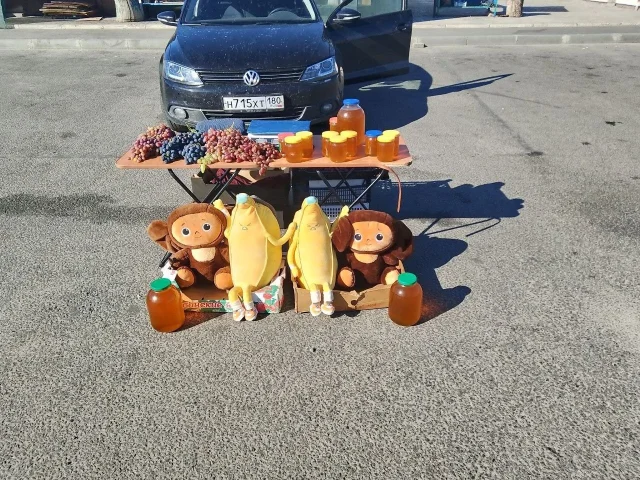 Фото: Продам майский мёд, 4,5 т, 3 л, 2 бутыля и больше 4 т,разнотравье 4 т 2 бутыля и больше 3,5 т, есть доставка
