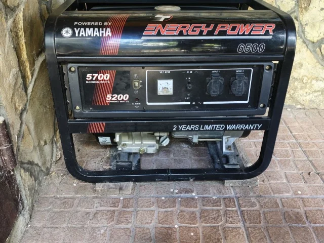 Фото: Продам генератор,бензин,5kw,медные обмотки.ц 15000р. т
