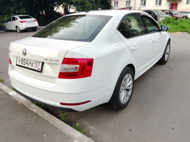 Фото: Октавая а7 2020 г 1,6 акп 6 ст. Не такси, своя машина. Очень ухоженная, денег не жалею, езжу на ней с нуля, во сновном п