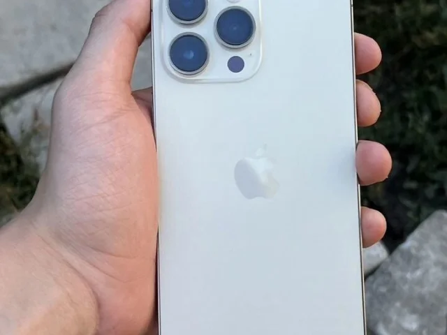 Фото: iPhone 14 Pro Max 128Gb - 37.990₽
