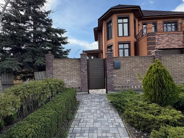 Фото: Продам роскошный дом в Мариуполе