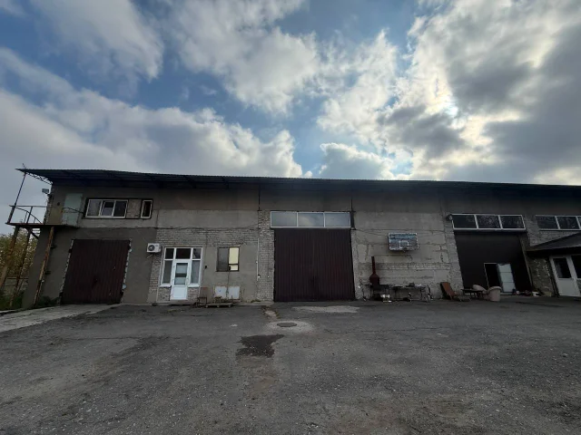 Фото: Продажа/Аренда Промышленной Базы с Офисом в Кировском районе г. Донецк