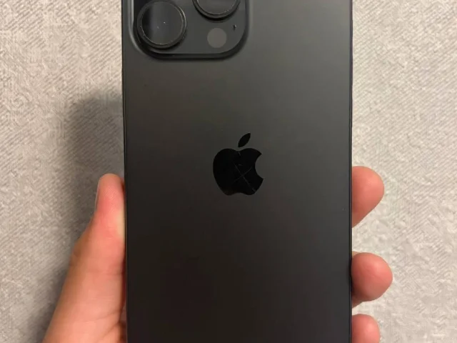 Фото: iPhone 16 pro max 512gb