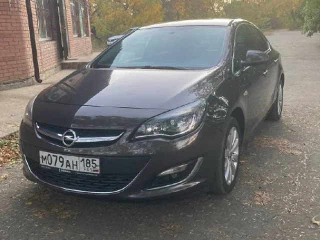 Фото: Продам Опель Астра 1.4 турбо, 140 л.с, бензин, автомат, 2012 год, пробег 150 т.км