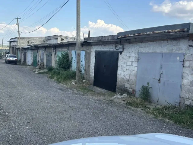 Фото: Продается гараж в кооп