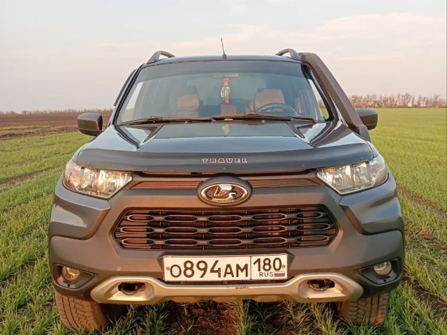 Фото: Продам Niva Travel off-road, 21г 1.7л , комплектация black edition, блокировка дифференциалов, хорошая музыка,хороший св