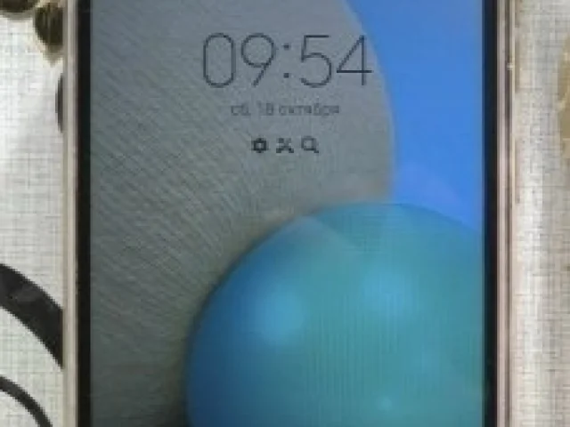 Фото: Продам смартфон Samsung galaxy A02  6.53",на две симки 4g lte Ос Android 12 в синем цвете,память 32gb, аккумулятор 5000М