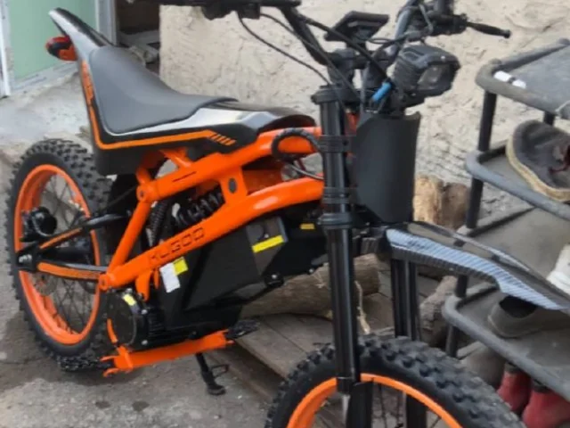 Фото: Продам: Kugoo wish 02 pro в отличном состонии очень мощный и бодрый мощность мотора пик:5кВт