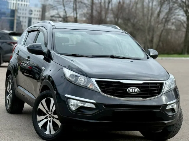 Фото: Продам KIA Sportage 2014 года (Рестайлинг 1290 000 торг ( БЕЗ ДТП Родной окрас Обслужена от и до. Двигатель Работает (ИД