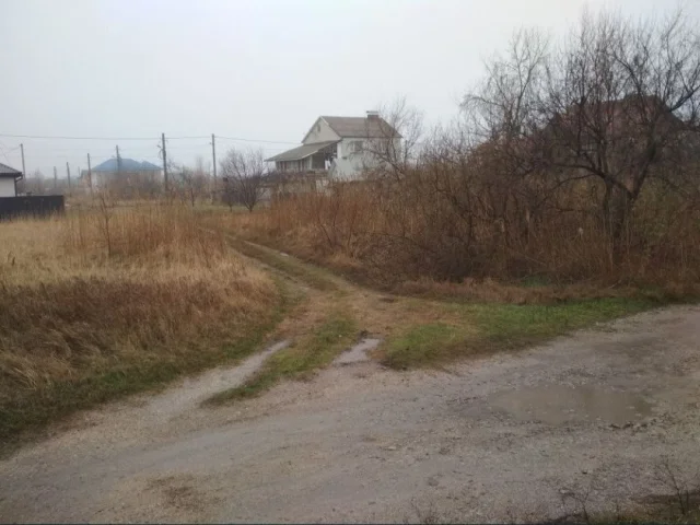 Фото: Продам земельный участок в курортном районе города. (Курортный бизнес) Около Турбазы Парус. Целевое назначения з.у. под 