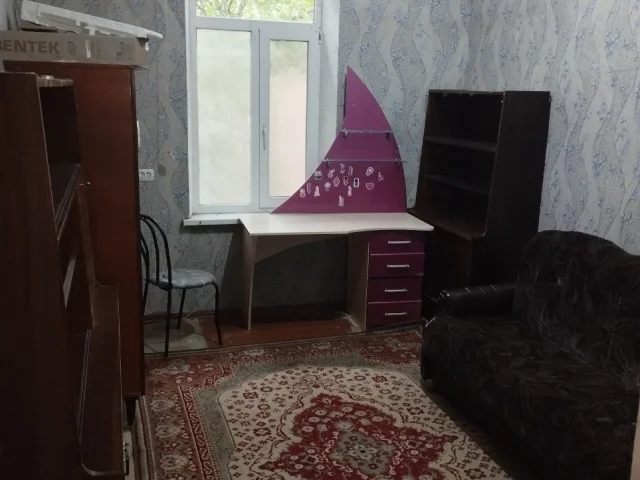 Фото: Срочно продам дом в Ильичевском районе, улица Челюскинцев, недалеко от Горбольница 1, 60 квадратных метров, 3 изолирован