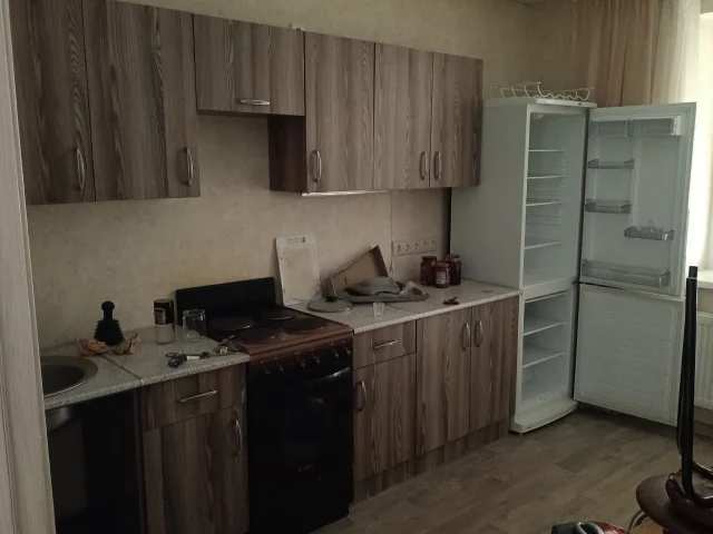 Фото: Сдам 1-к квартиру в г.Макеевка, Центрально-городской р-н, (ост. Новая, возле 125 училища)