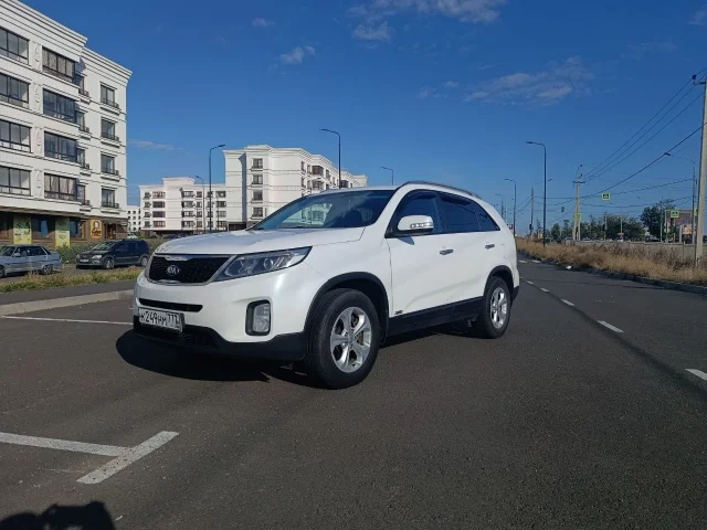 Фото: KIA Sorento 2014 г. в. 2.2 дизель, полный привод. Пробег 237