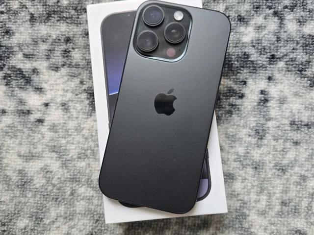 Фото: Продам iPhone 16 Pro 128 гб