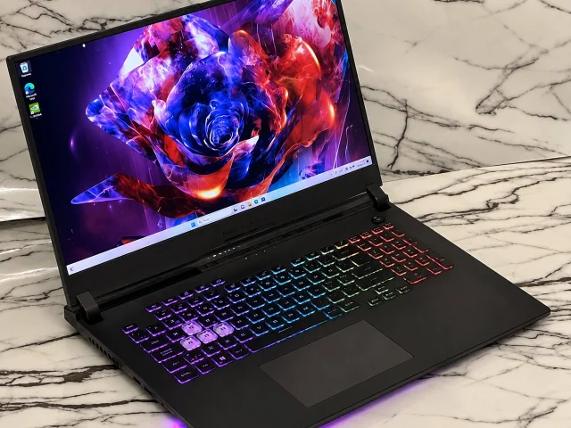 Фото: Продаю игровой ноутбук ASUS ROG Strix