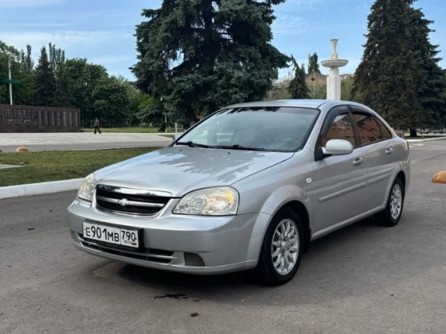 Фото: Продам Шевроле лачети 2008 год 1.6 на автомате. в очень хорошем состоянии. Мотор коробка в идеальном состояние. Ходовая 