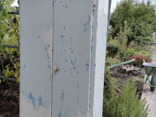 Фото: Продам металлический шкаф, толщина металла 3мм. В исправном, хорошем состоянии