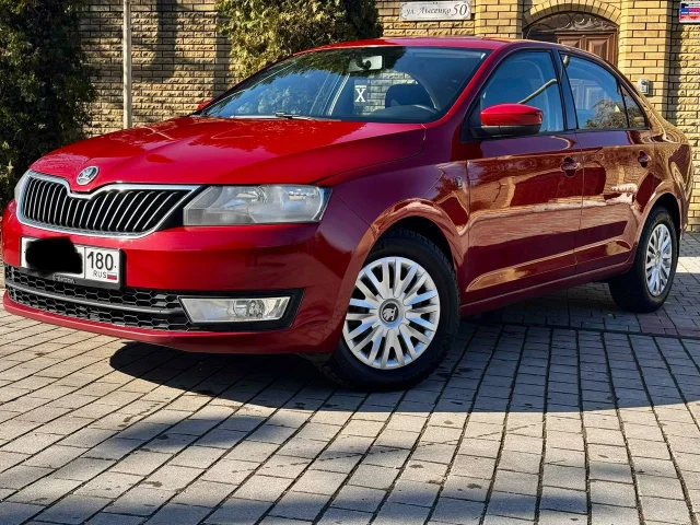 Фото: Продам Skoda Rapid 2015 г. Родной пробег 128 000 км объем двигателя 1.4 TSI коробка автомат самая максимальная комплекта
