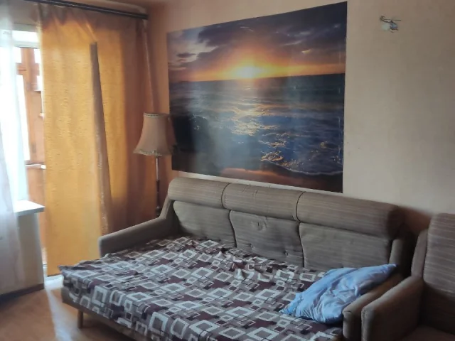 Фото: Сдаётся 1к квартира 3/9 этаж, по улице Киевской, Левый берег, ориентир парк Родина! В квартире имеется кондиционер, стир
