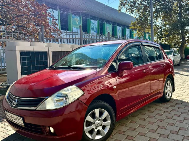 Фото: Цена 599🔥🔥 Nissan Tiida 2012 мотор 1.6 Автомат( не вариатор) пробег 141 тыс