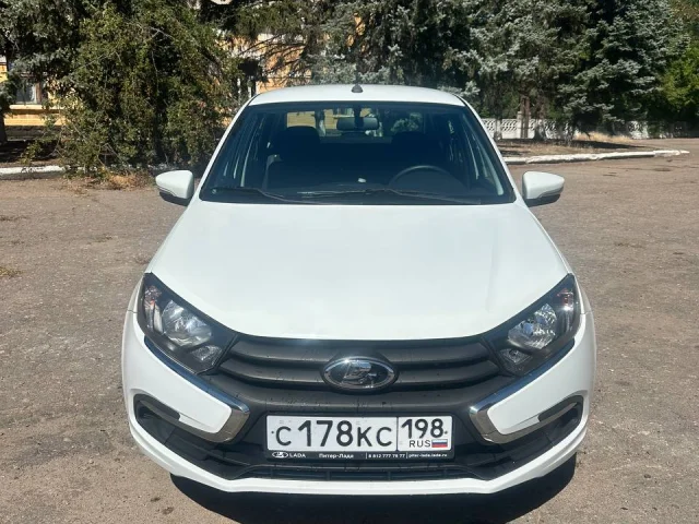 Фото: Продам Lada Granta 2023 года