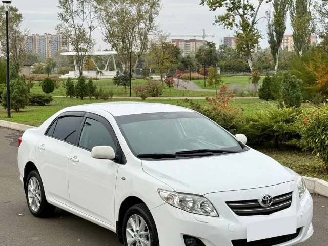 Фото: Продаю Toyota Corolla 2008, акпп сборка Япония в максимальной комплектации. Пробег 214.800 км. Двигатель 1.6 (1ZR), цепн