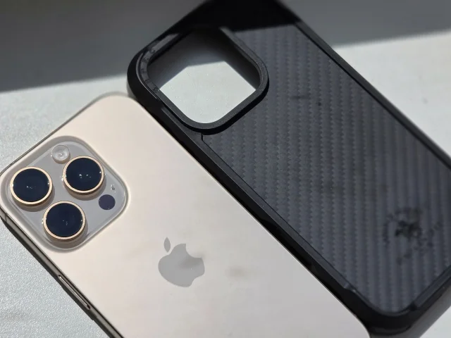 Фото: Продам Iphone 16 pro Desert Titanium 256 gb