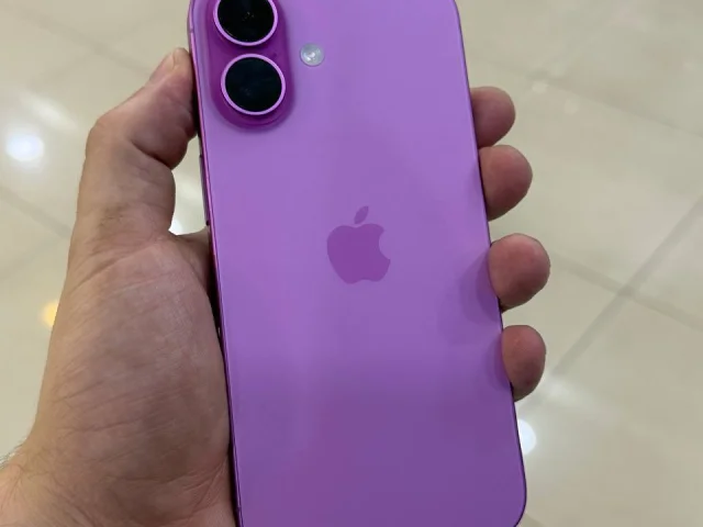 Фото: Продаю iPhone 16 128гб