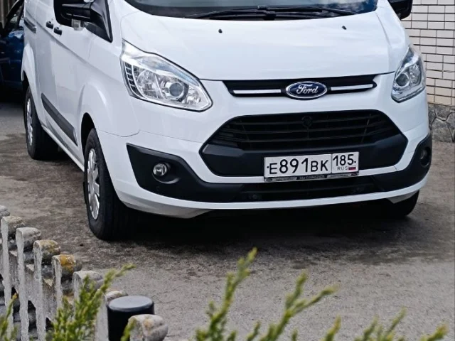 Фото: Ford Transit Custom