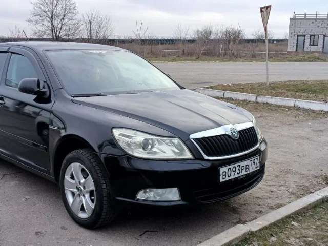 Фото: Шкода Октавия А5 2012 г.в. в кузове лифтбек! Зелёная автотека! Стёкла все заводские даже лобовое ! Кузов в отличном сост